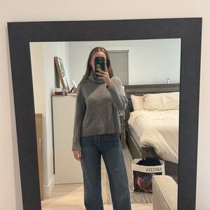 Aritzia Wilfred grey cashmere turtleneck